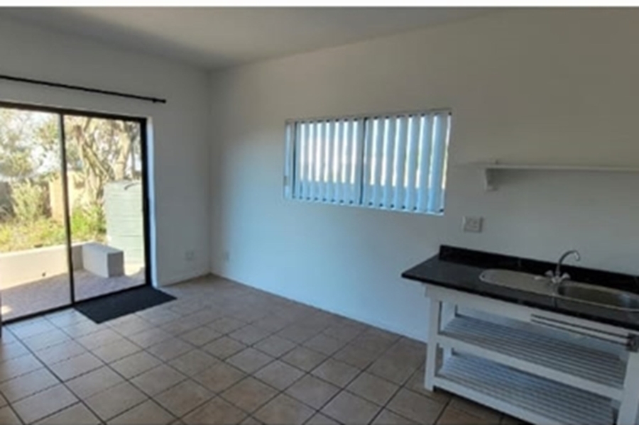 To Let 1 Bedroom Property for Rent in Myburgh Park Western Cape